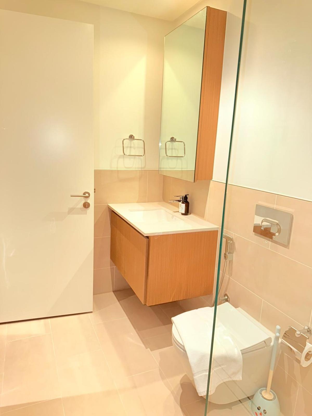 1 Bed With Private Access In Creek Harbour Dubai